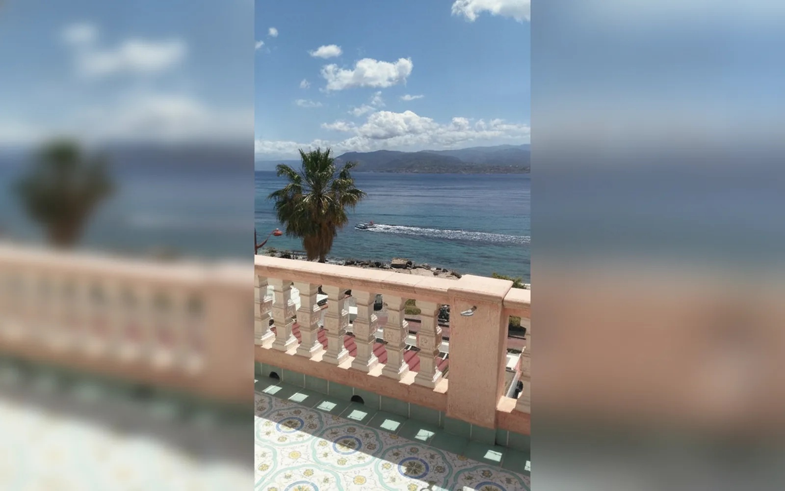 Esterni di Blue Eden Strait, Messina (foto 24)