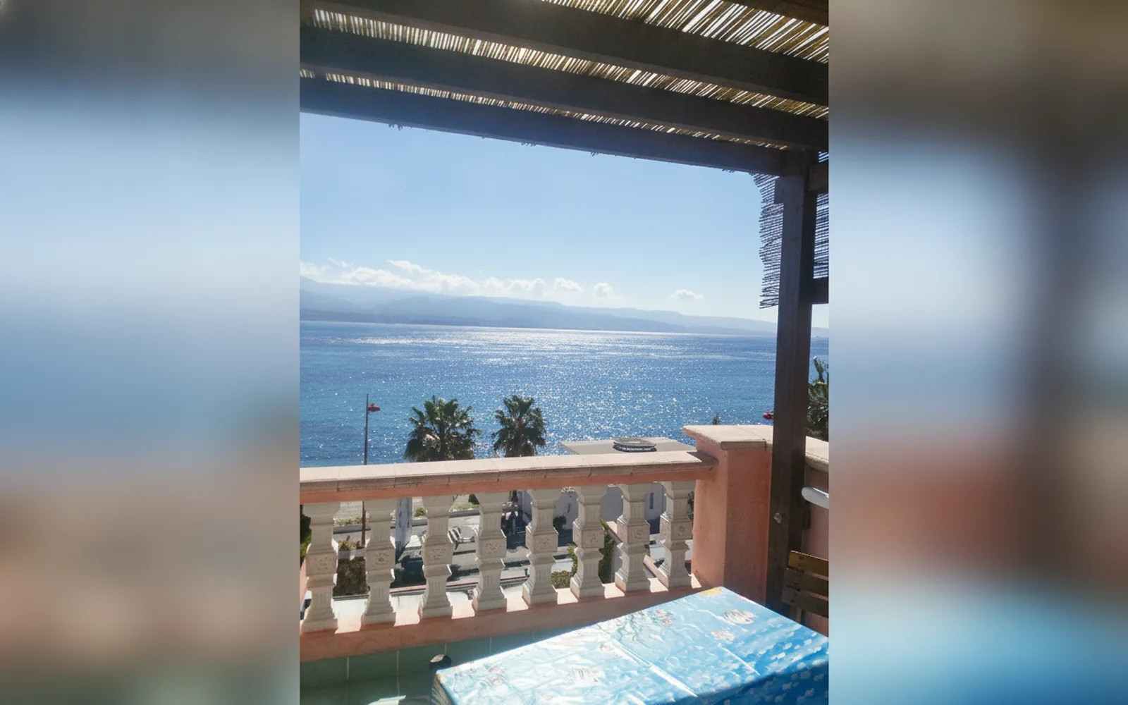 Esterni di Blue Eden Strait, Messina (foto 4)